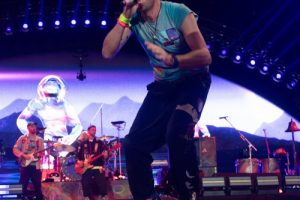 Michael J. Fox apparaît aux côtés de Coldplay à Glastonbury